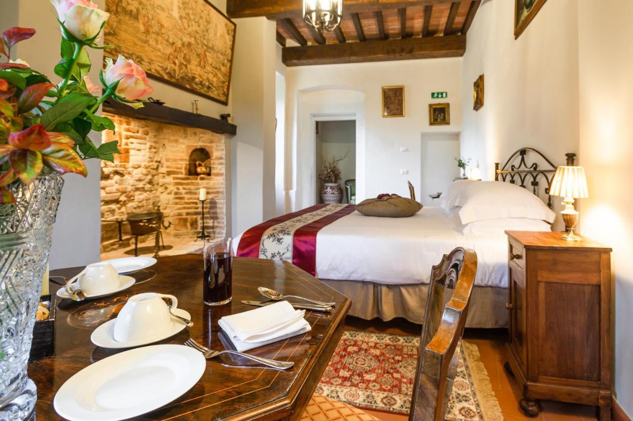 Hotel Borgo Petroro Todi Exterior foto